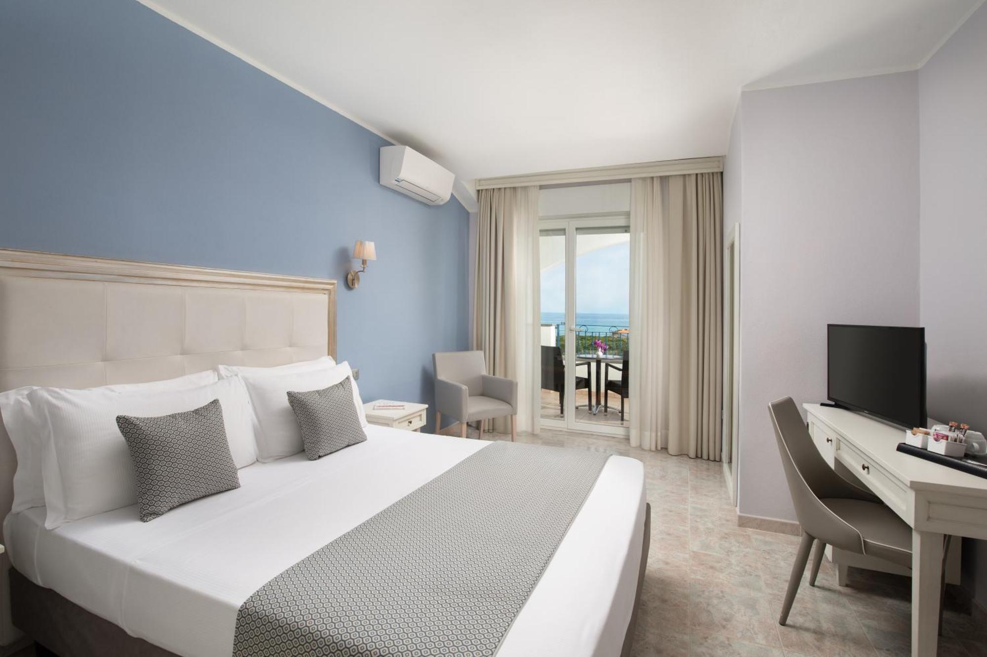 Hotel Rosa Dei Venti Кастельсардо Екстер'єр фото