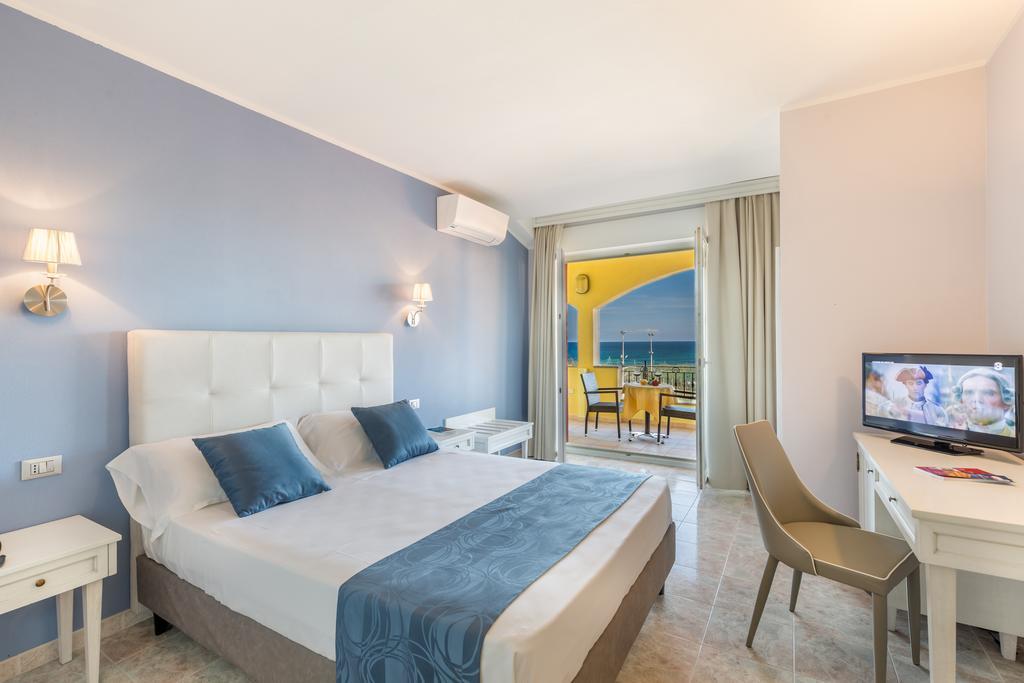 Hotel Rosa Dei Venti Кастельсардо Екстер'єр фото