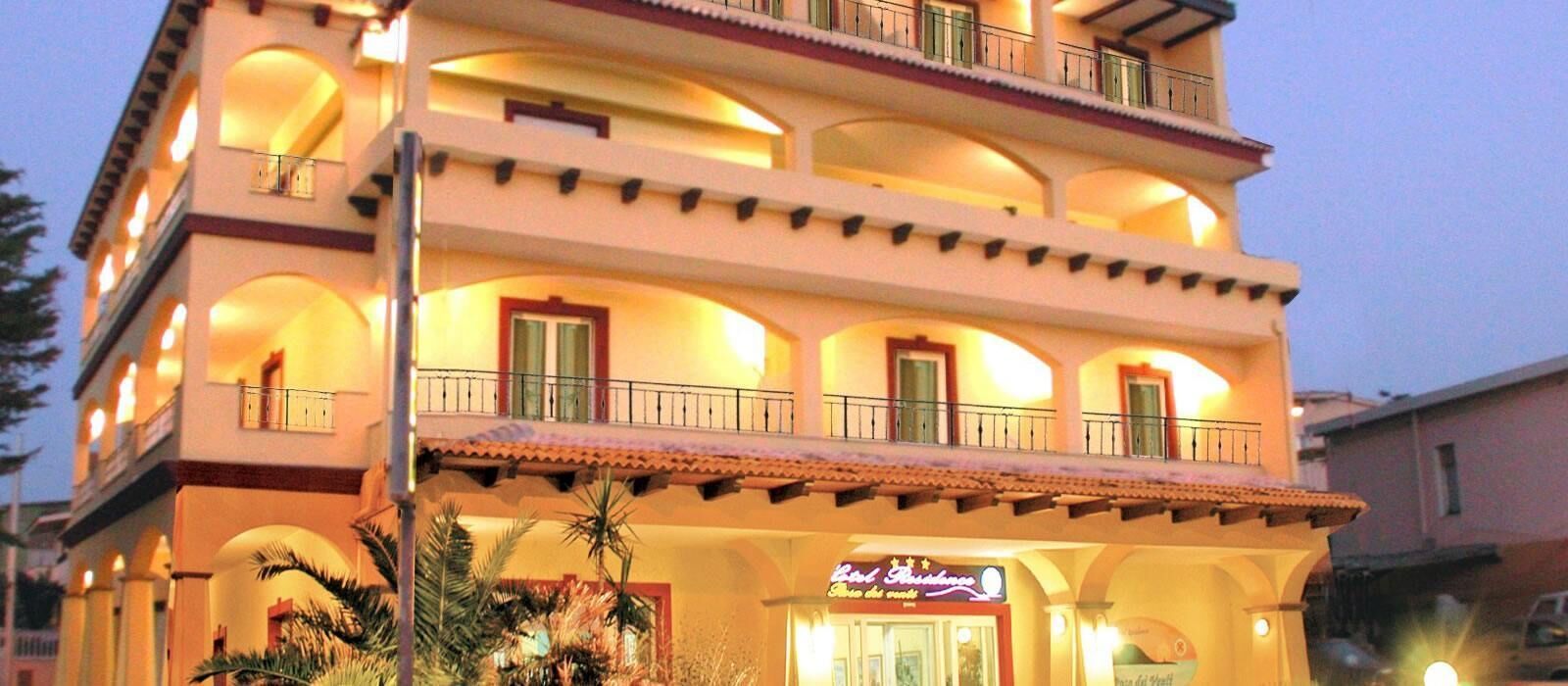 Hotel Rosa Dei Venti Кастельсардо Екстер'єр фото